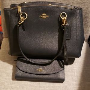Coach purse with matching wallet